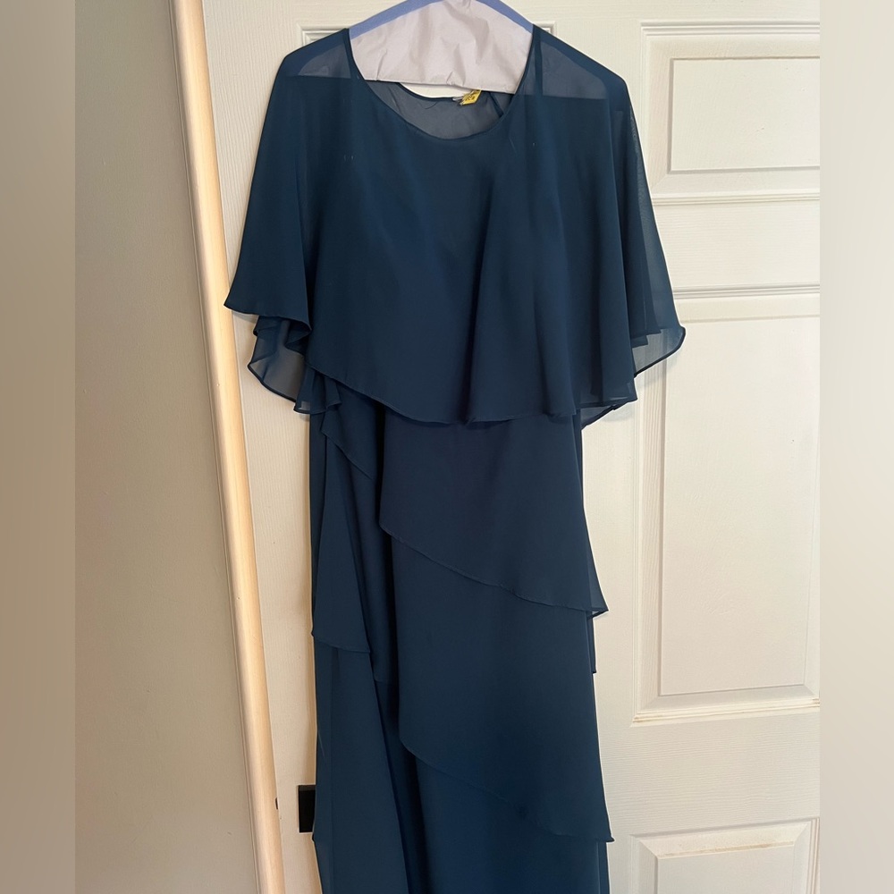 Azazie gown - Picture 3 of 5